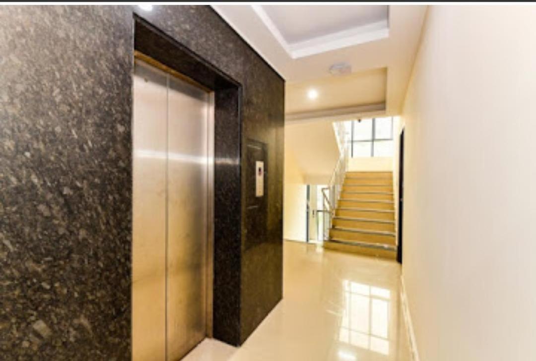 Hotel Tri-Star Residency Kochi Extérieur photo